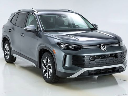 New 2026 Volkswagen Tiguan S image 52