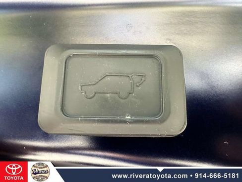 Used 2024 Toyota RAV4 SE w/ Weather & Moonroof Package AWD/4WD image 16