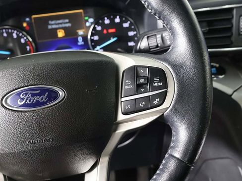Used 2022 Ford Explorer XLT w/ Equipment Group 202A image 43