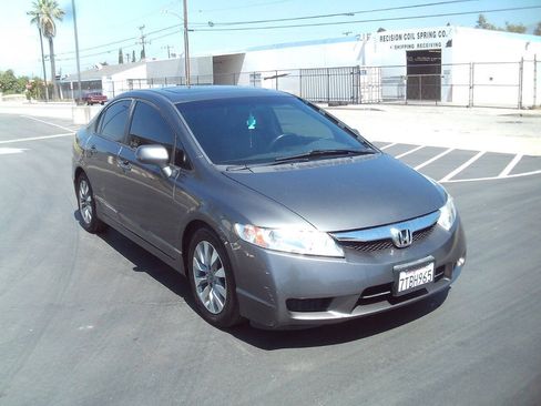 Used 2011 Honda Civic EX-L image 3