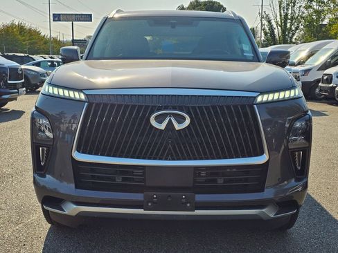 Used 2025 INFINITI QX80 Pure AWD/4WD image 2
