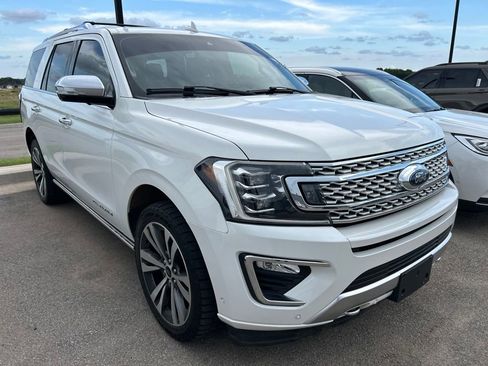 Used 2021 Ford Expedition Platinum AWD/4WD image 3