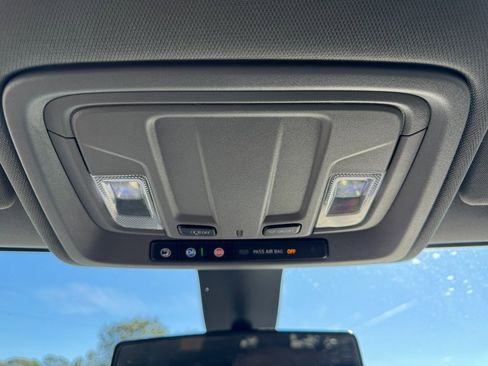 Used 2021 Chevrolet Silverado 3500 LT image 48