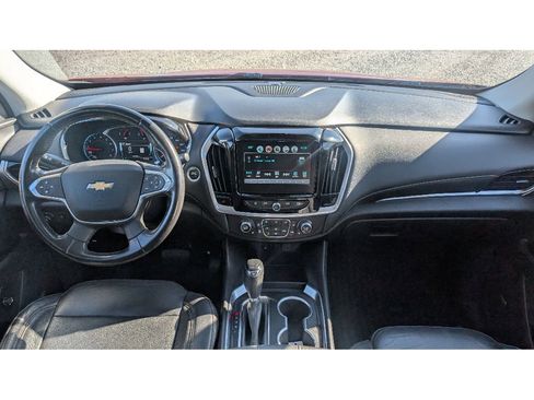 Used 2019 Chevrolet Traverse RS image 33