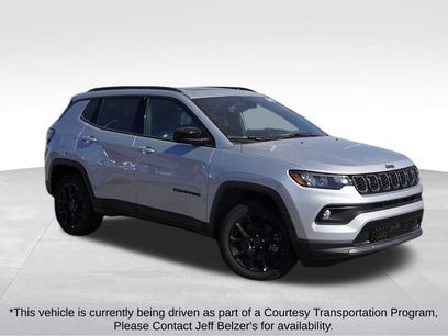 New 2025 Jeep Compass Latitude w/ Sun & Sound Group
