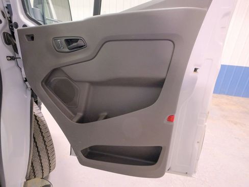 Used 2024 Ford Transit 250 Low Roof w/ Exterior Upgrade Package image 16