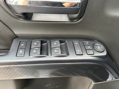 Used 2018 GMC Sierra 1500 SLT w/ All Terrain X Package AWD/4WD image 15