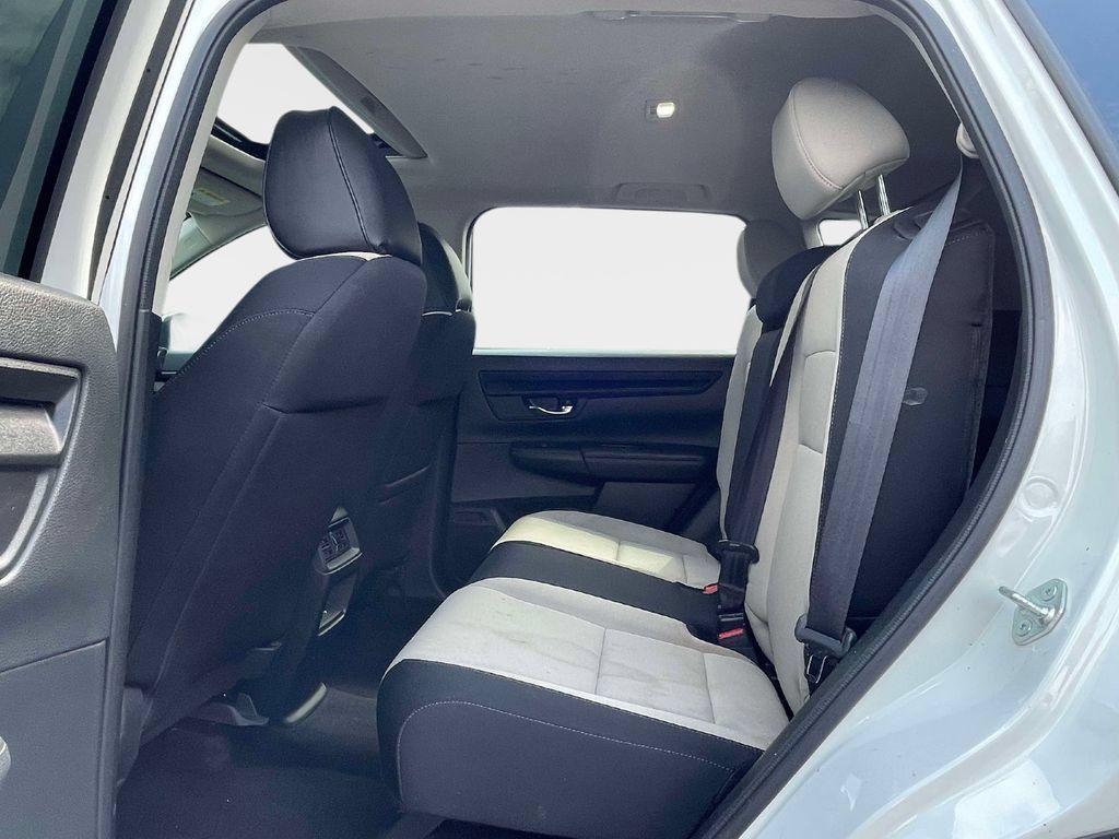Used 2024 Honda CR-V EX image 10