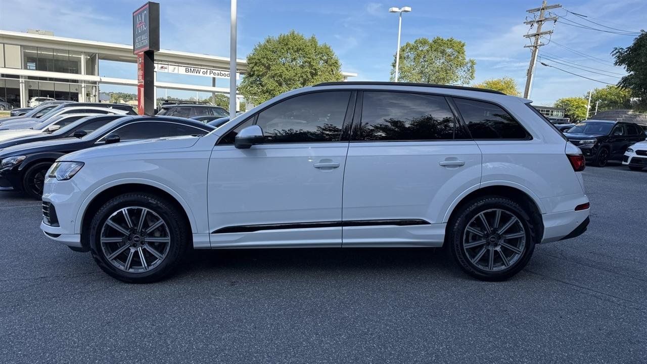 Used 2023 Audi Q7 2.0T Premium Plus w/ Premium Plus Package AWD/4WD image 11