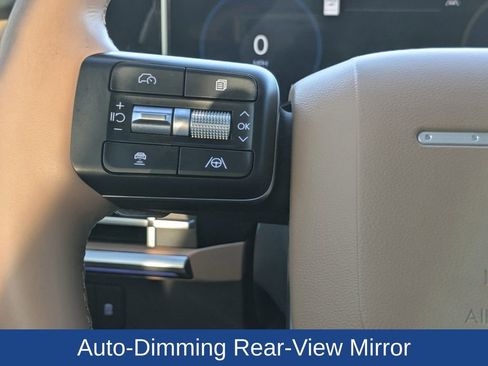 Used 2025 Hyundai Santa Fe Limited image 29