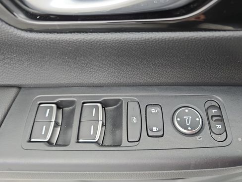 Used 2026 Honda CR-V Sport Touring image 28