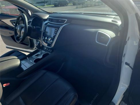 Used 2017 Nissan Murano Platinum w/ Platinum Technology Package FWD image 24