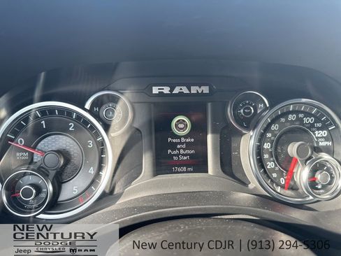Used 2023 RAM 1500 Big Horn image 27