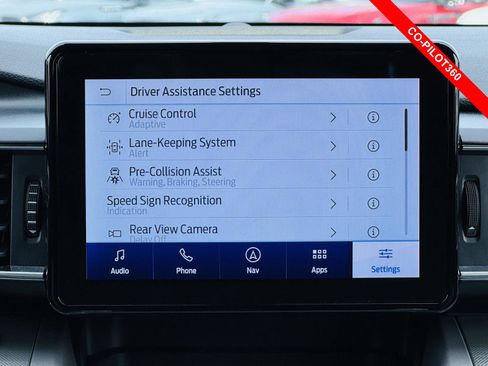 Used 2023 Ford Explorer XLT w/ Equipment Group 202A image 6