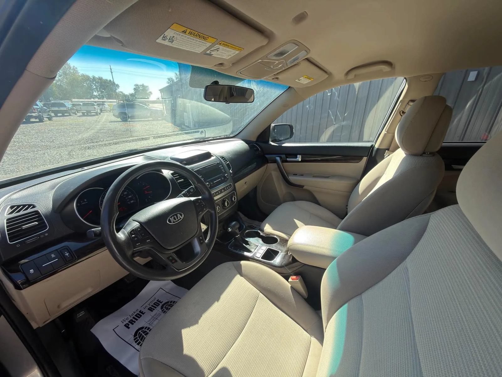 Used 2014 Kia Sorento LX AWD/4WD image 9