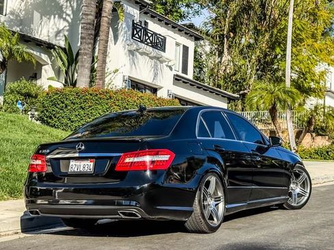 Used 2013 Mercedes-Benz E 350 Sedan image 17