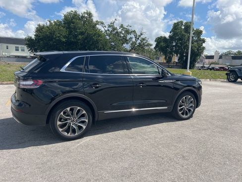 Used 2023 Lincoln Nautilus Reserve w/ Equipment Group 201A AWD/4WD image 3