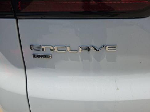 Used 2026 Buick Enclave Preferred AWD/4WD image 3