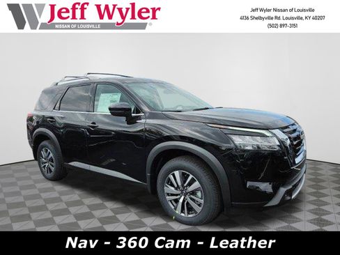 Certified 2025 Nissan Pathfinder SL image 1