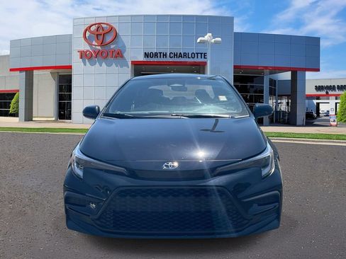 Used 2025 Toyota Corolla FX w/ Convenience Package FWD image 3