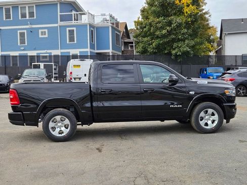 New 2026 RAM 1500 4x4 Crew Cab image 6