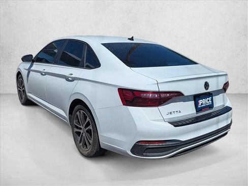 Used 2023 Volkswagen Jetta Sport FWD image 7