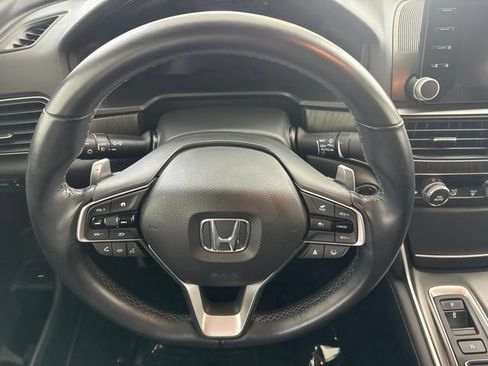 Used 2021 Honda Accord Touring image 25
