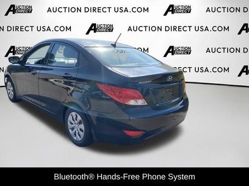 Used 2016 Hyundai Accent SE w/ Option Group 02 FWD image 5