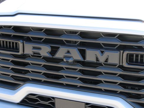 Used 2026 RAM 2500 Big Horn AWD/4WD image 12