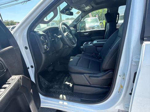 New 2026 GMC Sierra 2500 Pro w/ 1SA Pro Safety Plus Package AWD/4WD image 34