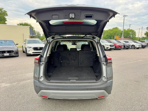 Used 2023 Nissan Rogue S AWD/4WD image 5