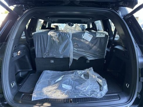 New 2025 Jeep Grand Cherokee L Laredo w/ Luxury Tech Group I AWD/4WD image 18