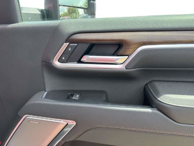 New 2026 Chevrolet Silverado 2500 High Country w/ High Country Premium Package AWD/4WD image 19