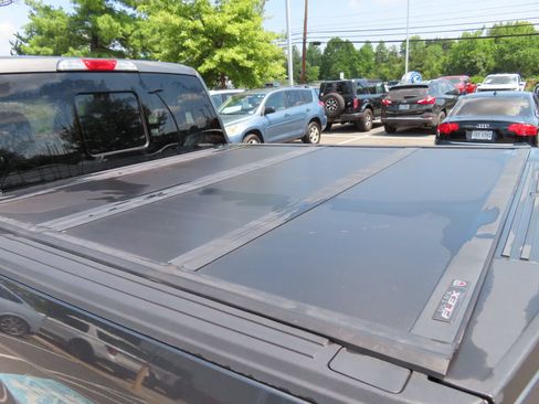 Used 2018 Ford F150 Lariat AWD/4WD image 12