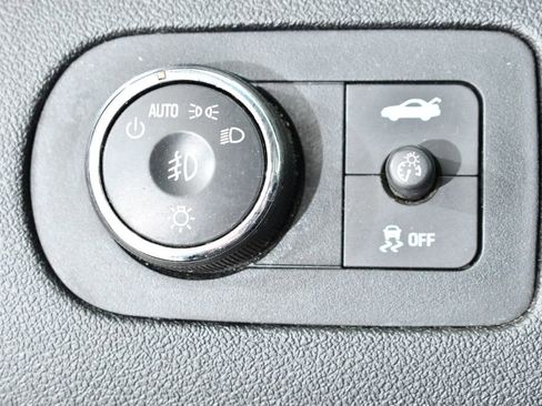 Used 2012 Chevrolet Impala LTZ FWD image 29