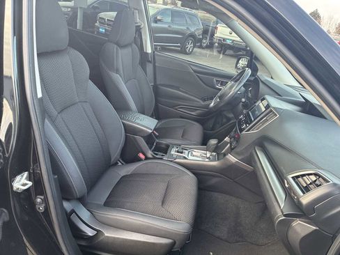 Used 2021 Subaru Forester Premium image 25