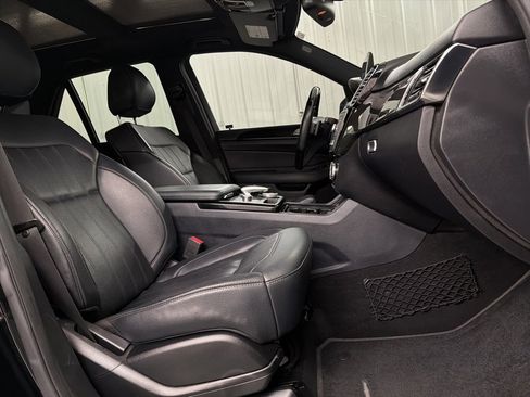 Used 2018 Mercedes-Benz GLE 350 image 30