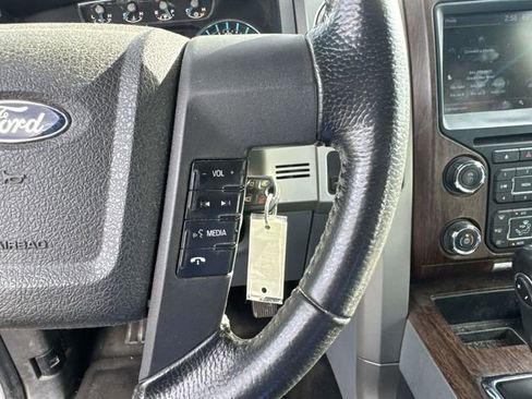 Used 2013 Ford F150 Lariat w/ Mid Equipment Group image 29