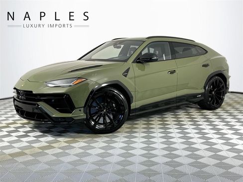 Used 2024 Lamborghini Urus S image 1