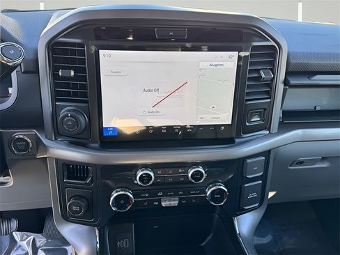 New 2025 Ford F150 XLT w/ Equipment Group 302A MID image 35