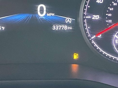 Used 2023 Hyundai Santa Fe SE image 36