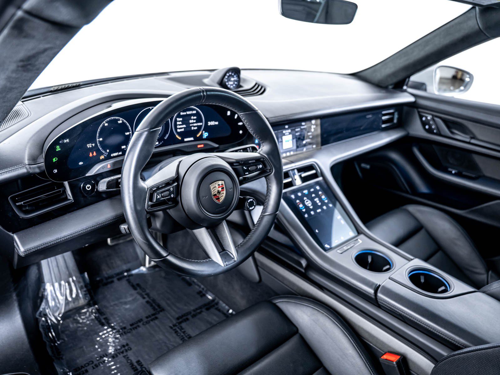 Certified 2023 Porsche Taycan GTS w/ Premium Package (P6U) AWD/4WD image 3