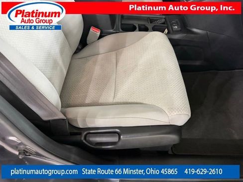 Used 2016 Honda CR-V EX image 37