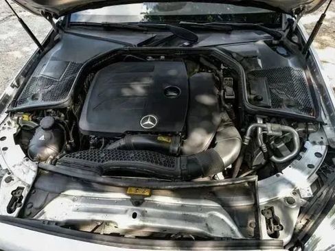 Used 2020 Mercedes-Benz C 300 Sedan image 46