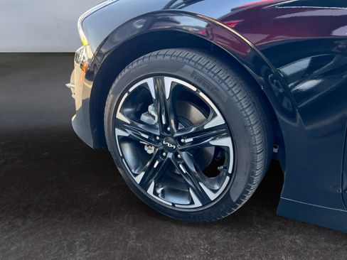 Used 2024 Kia K5 GT-Line w/ GT-Line Premium Package image 15