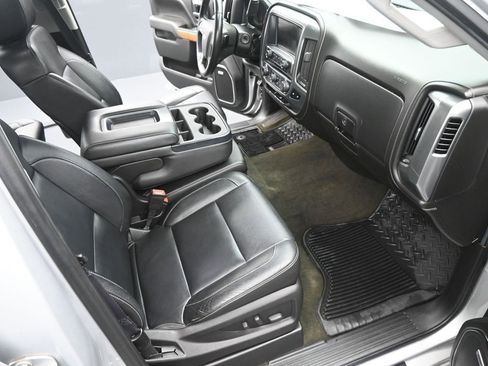 Used 2015 Chevrolet Silverado 1500 LTZ image 17
