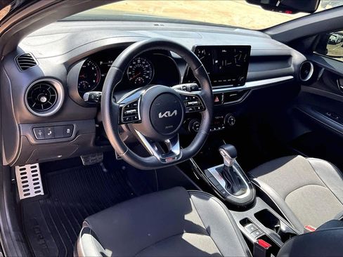Certified 2024 Kia Forte GT-Line FWD image 17
