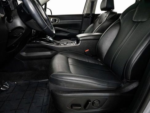 Certified 2023 Kia Sorento X-Line EX image 10
