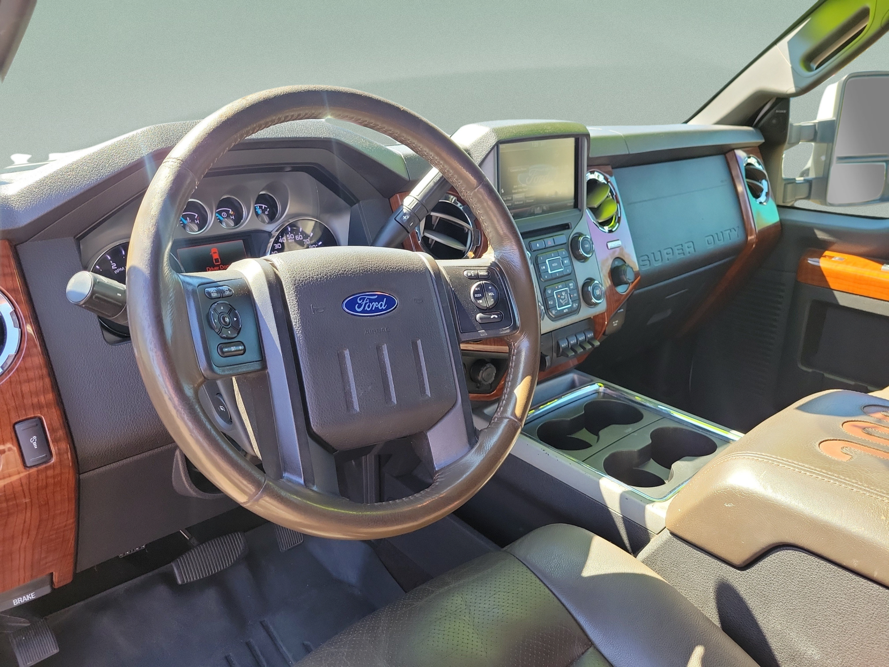 Used 2015 Ford F350 King Ranch w/ FX4 Off-Road Package AWD/4WD image 22