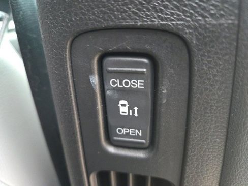 Used 2021 Honda Odyssey EX-L image 15